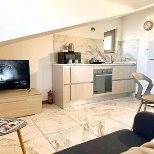  Holiday home Carolas Luxury House